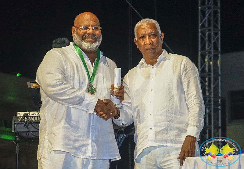Velcon Ingeniería S.A.S recibió la Medalla al Mérito Comercial, Orden Luis Dorronsoro Luna por parte de la Cámara de Comercio de Buenaventura