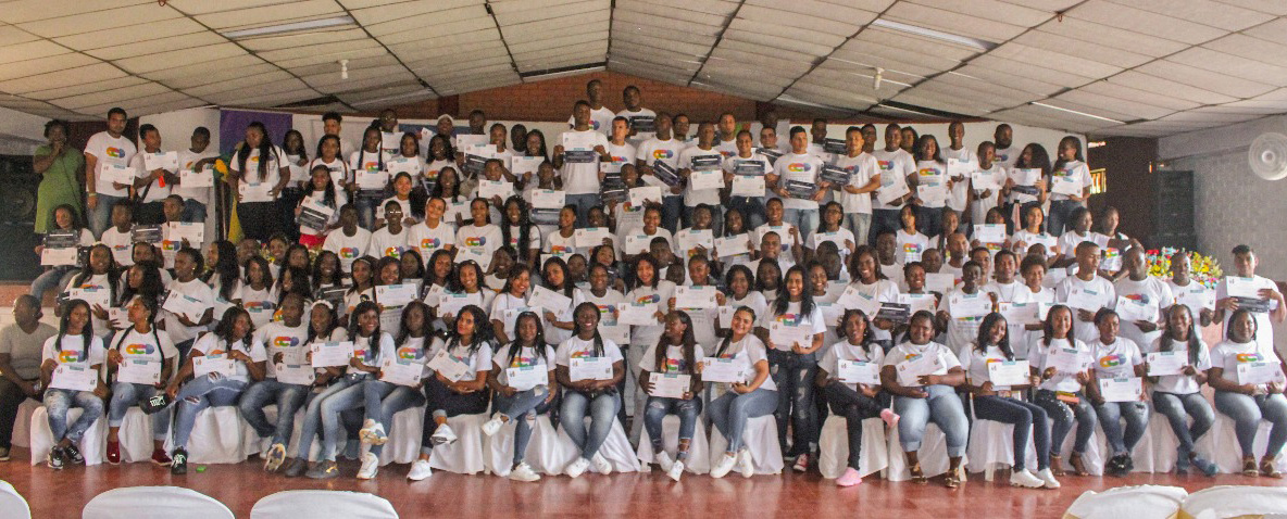 Proyecto de Empleabilidad y Emprendimiento Digital gradúa a 167 jóvenes en Buenaventura