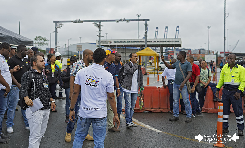 El gerente de la Terminal de Contenedores de Buenaventura citó a SNTT de Colombia a sentarse en la mesa a negociar