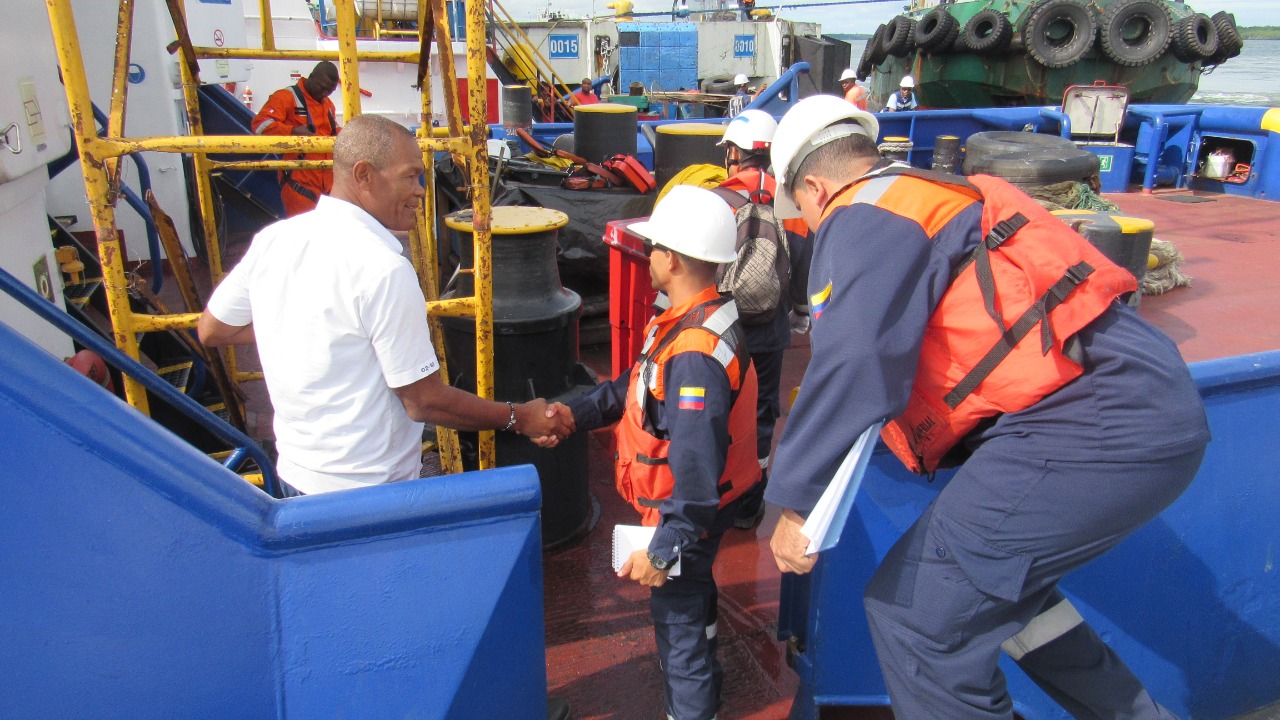 Dimar realiza en Buenaventura campa&ntilde;a preventiva contra la fatiga en la Gente de Mar