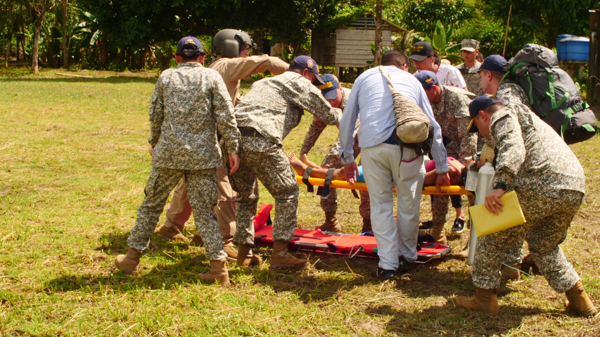 En la ma&ntilde;ana del jueves 13 de septiembre la Armada Nacional atendió el nacimiento de un bebé indígena y evacuó una mujer con problemas de salud en Chocó