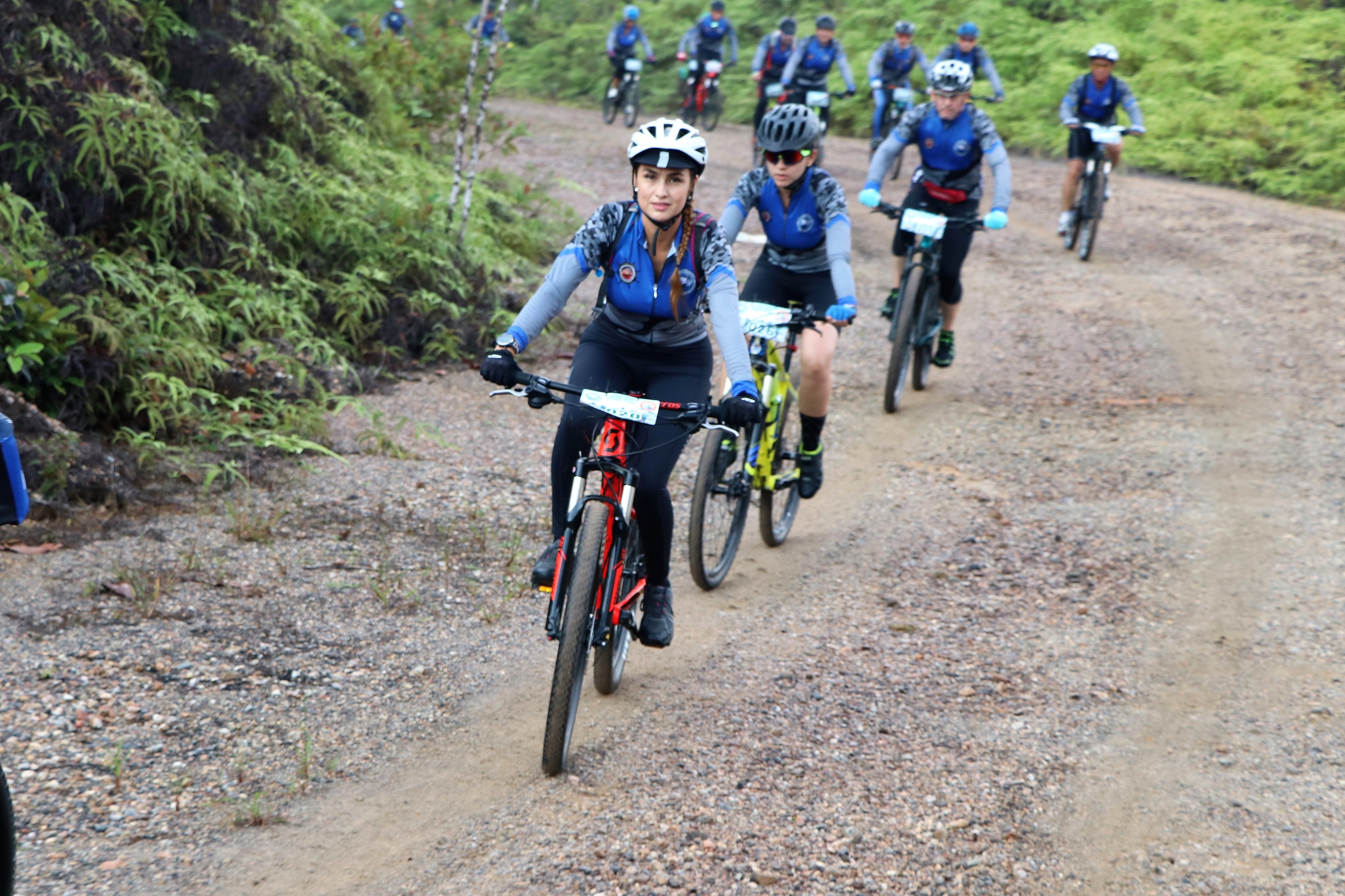Mujeres, las grandes protagonistas de la Travesía Uramba Pazcífico Extremo 2018 que organizó la Armada Nacional