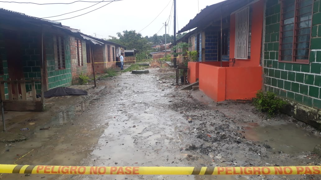 100 familias se desplazaron de las comunas 10 y 12 por temor a enfrentamientos de bandas delincuenciales