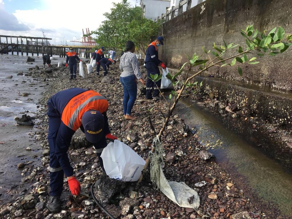 Se recolectaron 1.5 toneladas de basura en la campa&ntilde;a “Buenaventura Limpia” que lideró la Dimar
