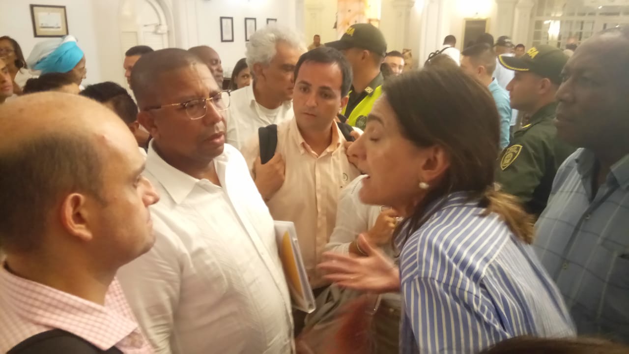Contra todos los pronósticos, el alcalde encargado Edinson Ruiz logró que el Invías pagara al Distrito de Buenaventura el impuesto predial
