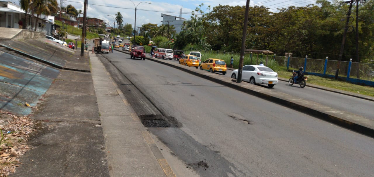 Se inició el mantenimiento de la carpeta asfáltica en la autopista Simón Bolívar de Buenaventura