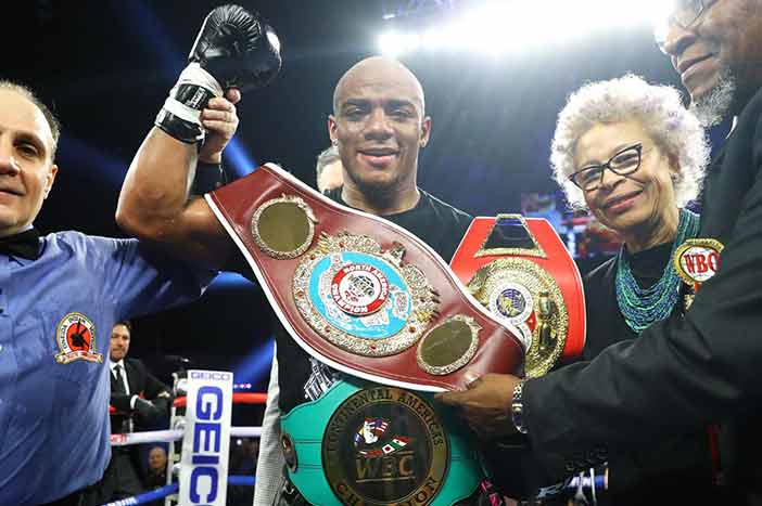 El Campeón Internacional de pesos pesados de la FIB Óscar Rivas será homenajeado en Buenaventura