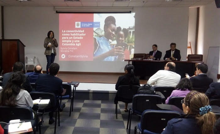 Gobierno nacional invita a gobernadores y alcaldes a simplificar trámites