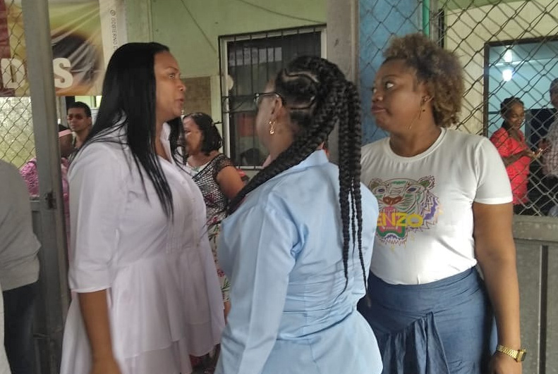 La Alcaldesa Encargada revisó trabajo de diferentes enlaces de la Secretaría de Convivencia que laboran en antiguo Fundelpa