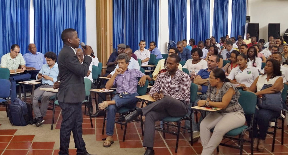 Ante comunidad universitaria, el rector de la Unipacífico, Dagoberto Riascos presentó el equipo de colaboradores y los ejes estratégicos