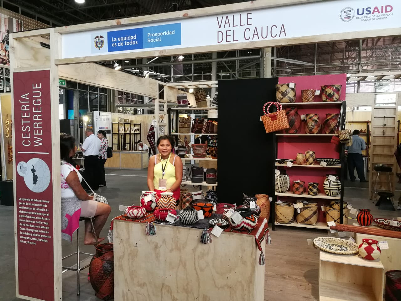 Comunidades indígenas vulnerables de Buenaventura tienen un espacio en Expoartesano 2019