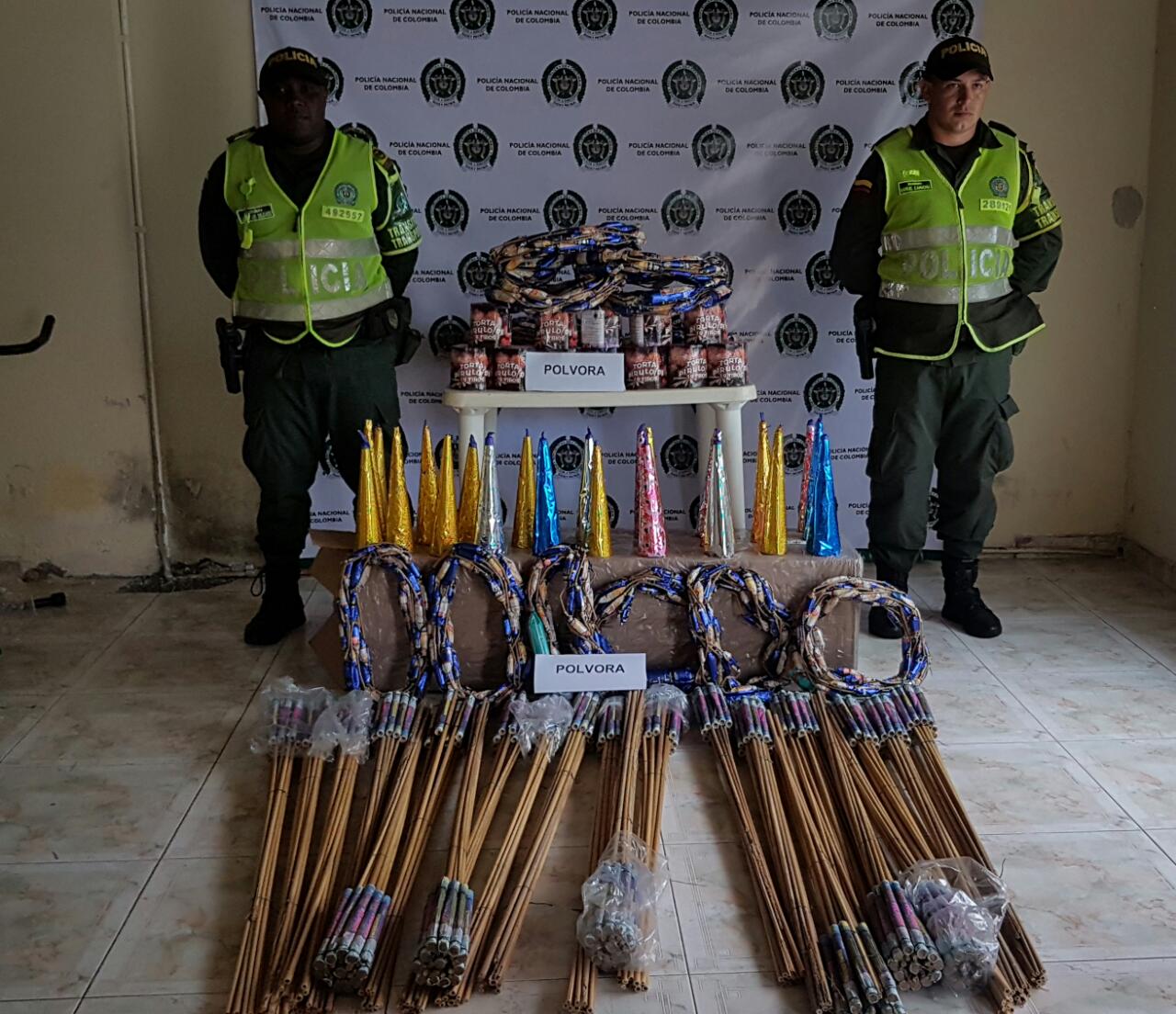 La Policía Nacional incautó cerca de 80 kilos de pólvora en Buenaventura