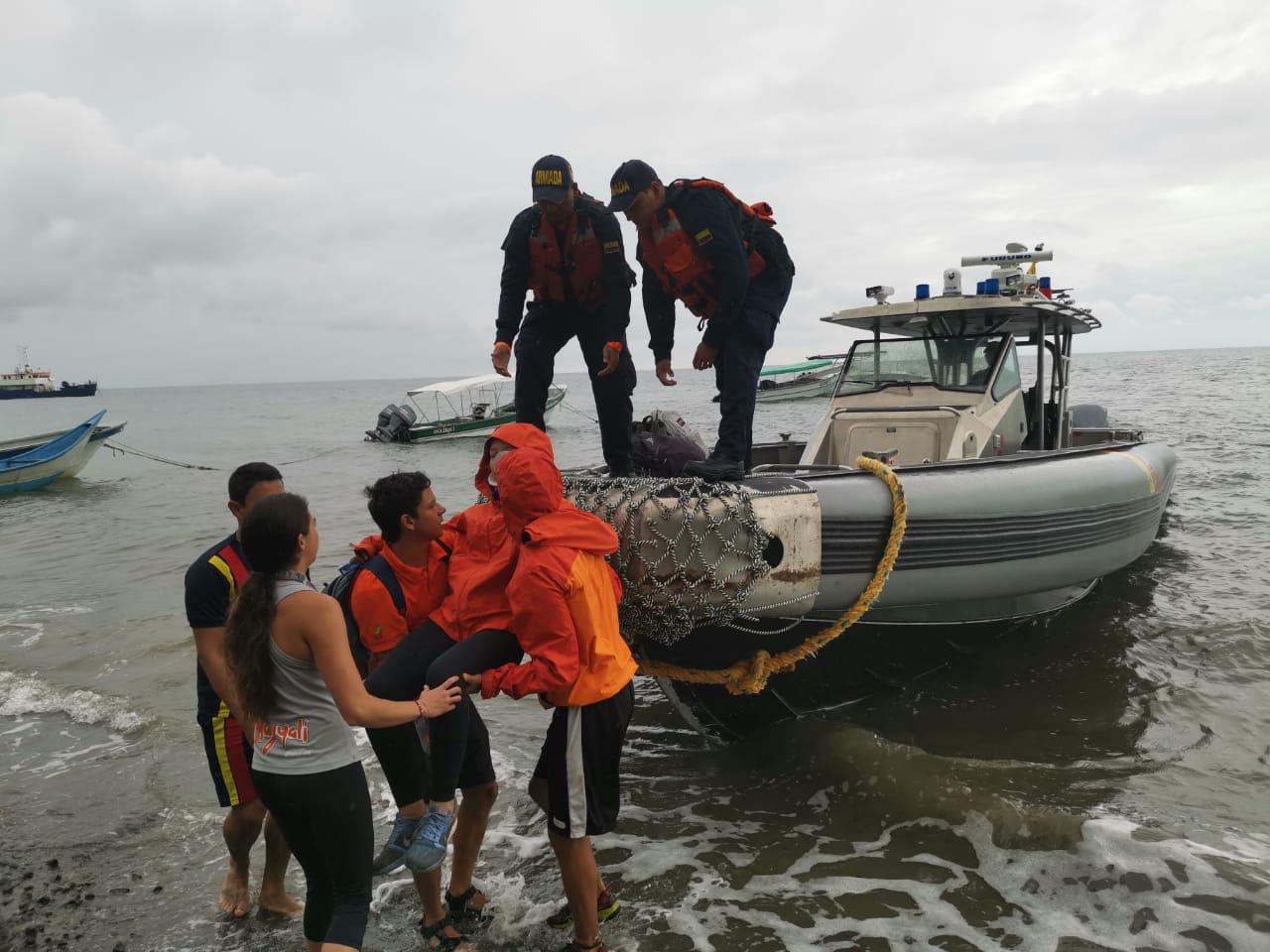 La Armada de Colombia evacuó a una menor de edad en isla Gorgona