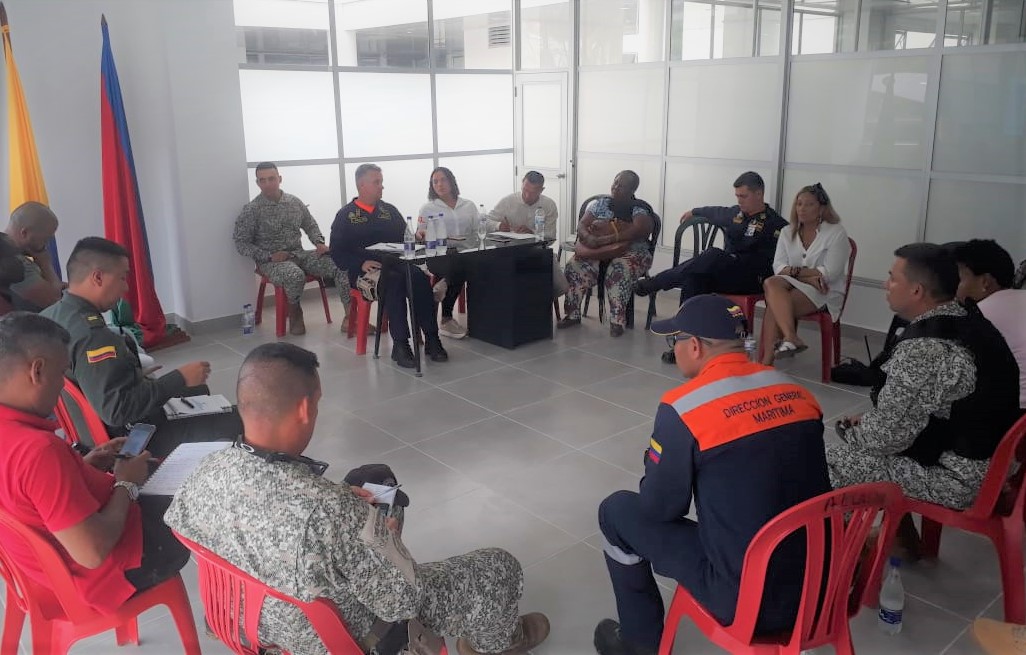 La Armada de Colombia lideró consejo de seguridad en Bahía Solano, Chocó