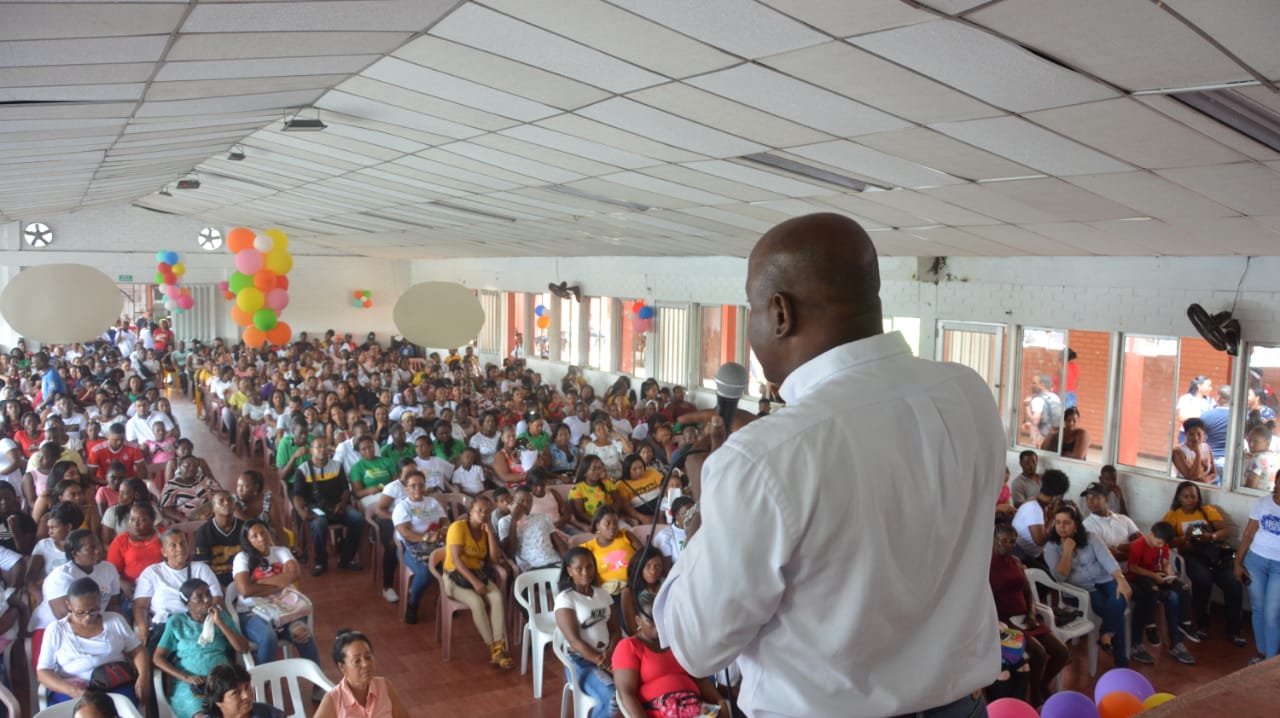 Con recorridos, reuniones y alianzas, Jaime Marinez, hizo el cierre de las actividades públicas