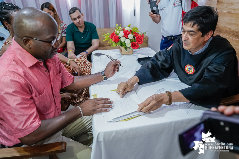 Mediante decreto 2041 del 8 de noviembre de 2019 del Ministerio del Interior, se nombró a Alexis Mosquera Valencia como Alcalde Distrital para terminar el periodo 2016-2019