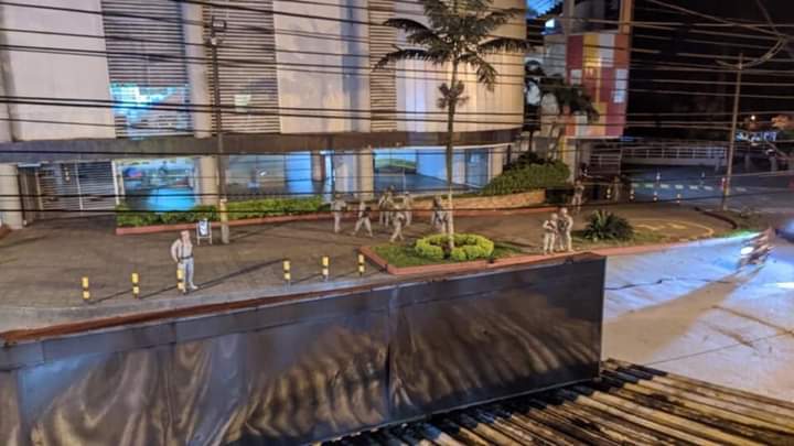 Comunicado de prensa de la Infantería de Marina sobre hechos ocurridos en las afueras del Centro Comercial Viva Buenaventura