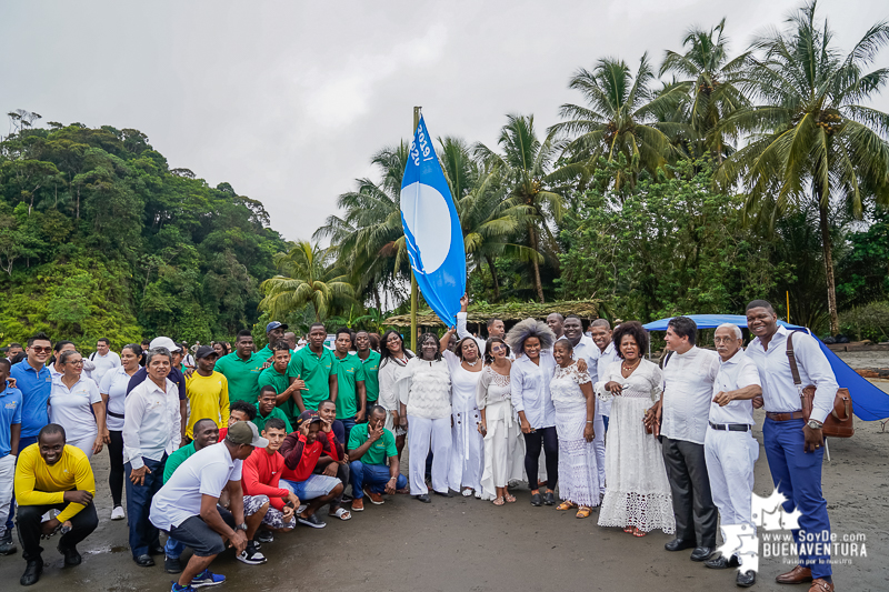El Hotel Magüipi recibió la Bandera Azul que certifica su playa por cumplir con la normatividad internacional en buen manejo del medio ambiente