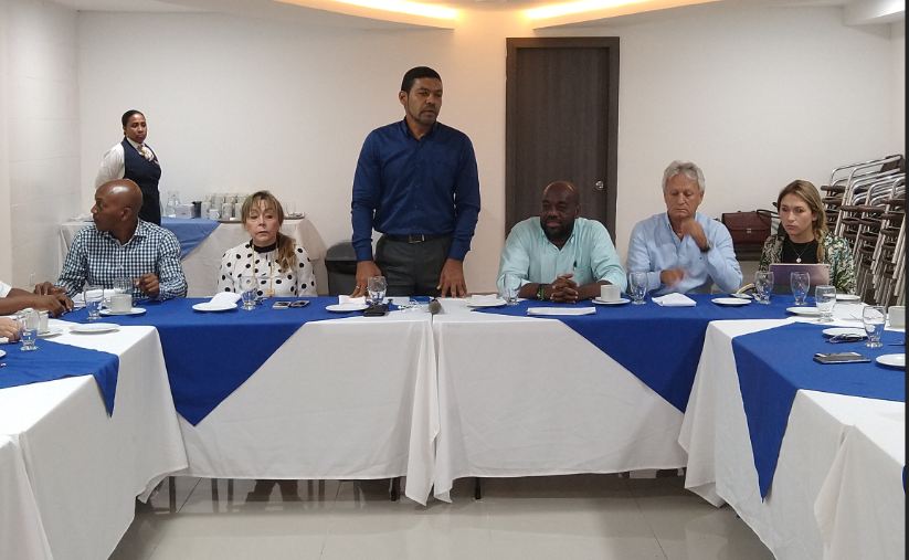 El Comité Intergremial e Interempresarial, convocó a sus afiliados para un desayuno de trabajo con el alcalde Distrital, Víctor Hugo Vidal