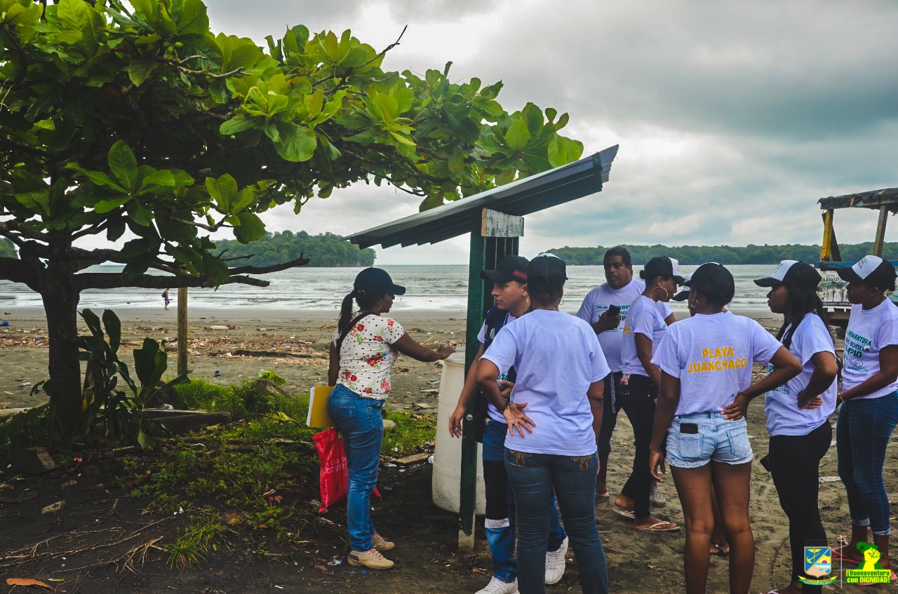 Con proyecto de reciclaje Buenaventura tendrá playas ambientalmente sostenibles