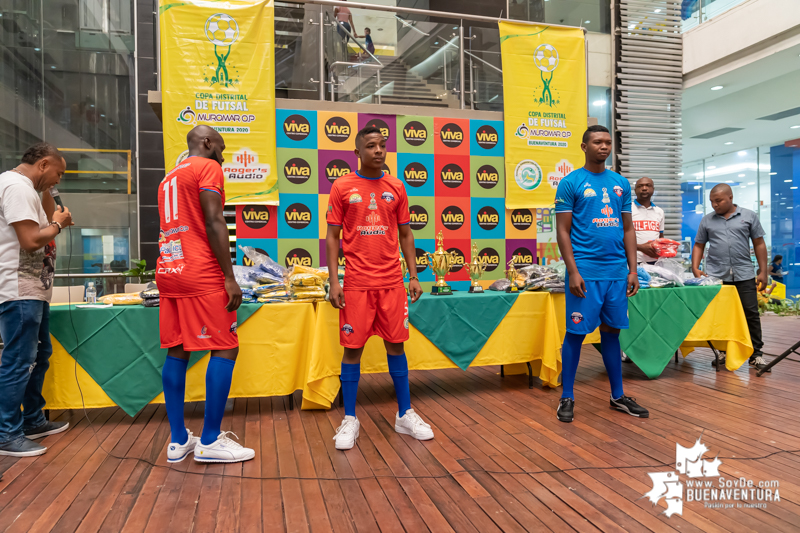 Los equipos ya cuentan con la indumentaria, solo falta que ruede la pelota en la Copa de Futsal Muromar OP
