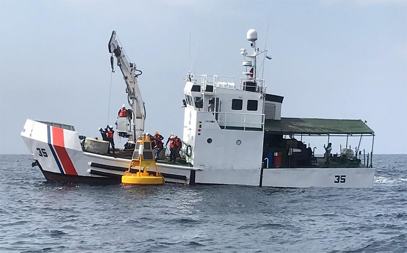 La Dimar fondea su primera boya oceanográfica en el pacífico colombiano en aras de promover la investigación científica marina