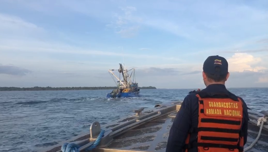Más 10 toneladas de pesca ilegal, fue incautada por la Armada de Colombia en el Parque Nacional Natural Uramba, Bahía Málaga