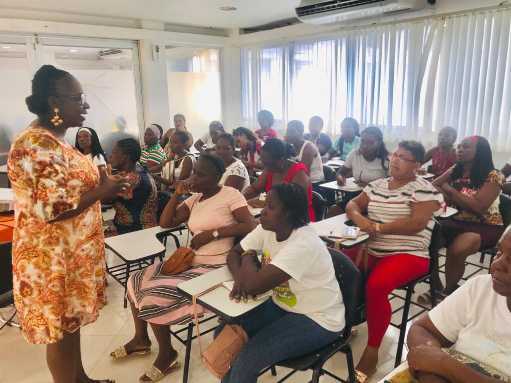 La Gestora Social capacita a mujeres emprendedoras del Distrito de Buenaventura