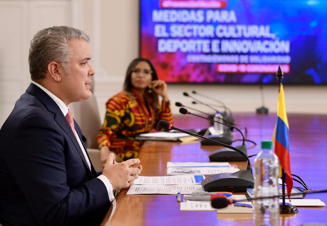 En nueva fase de mitigación frente a la pandemia del COVID-19, es importante acelerar pruebas y ampliar capacidad de la red de salud, explicó el presidente Duque