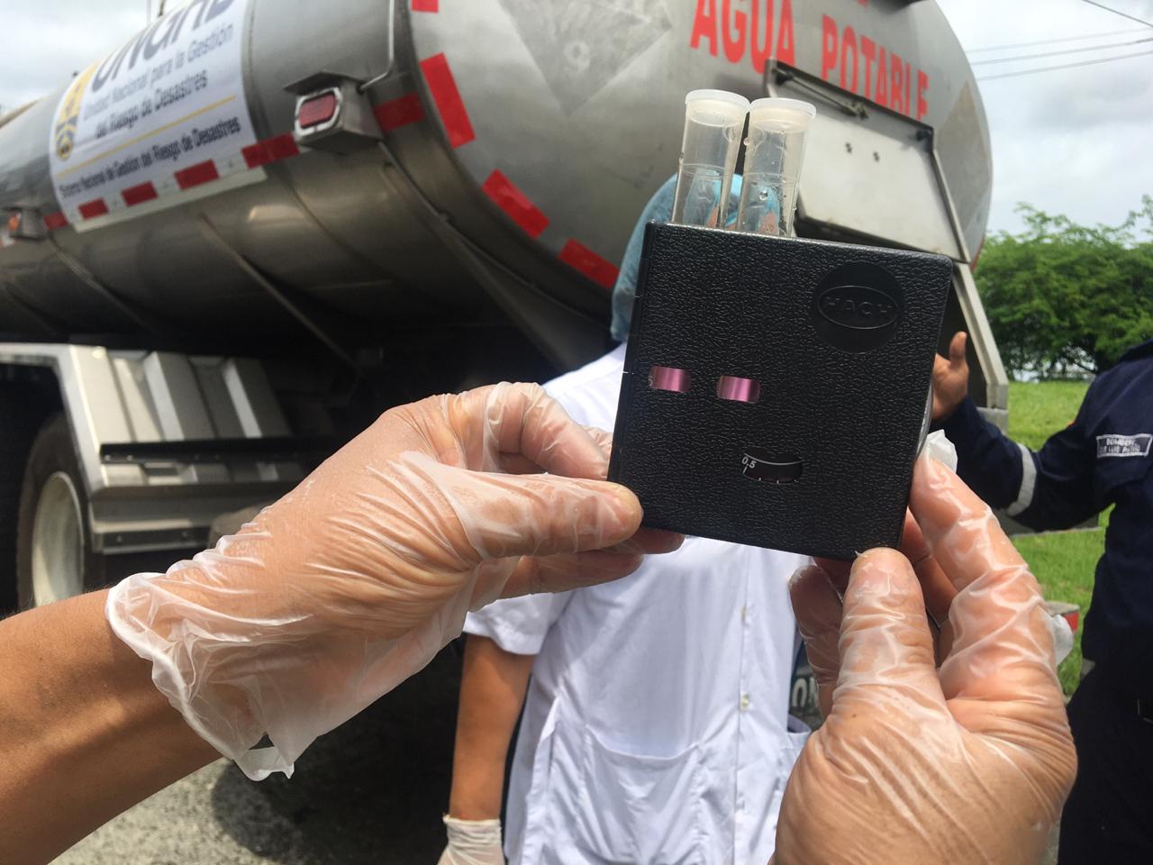 La Secretaría de Salud le realizó control sanitario a carrotanques que envió el Gobierno nacional