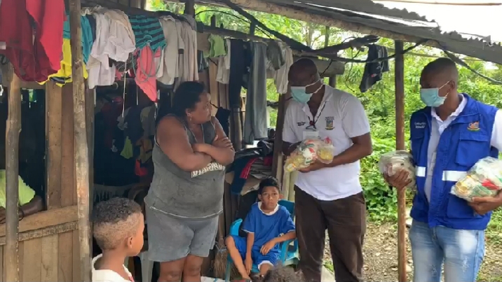 Población vulnerable en cercanías del corregimiento de Córdoba recibió mercados de la Alcaldía Distrital de Buenaventura