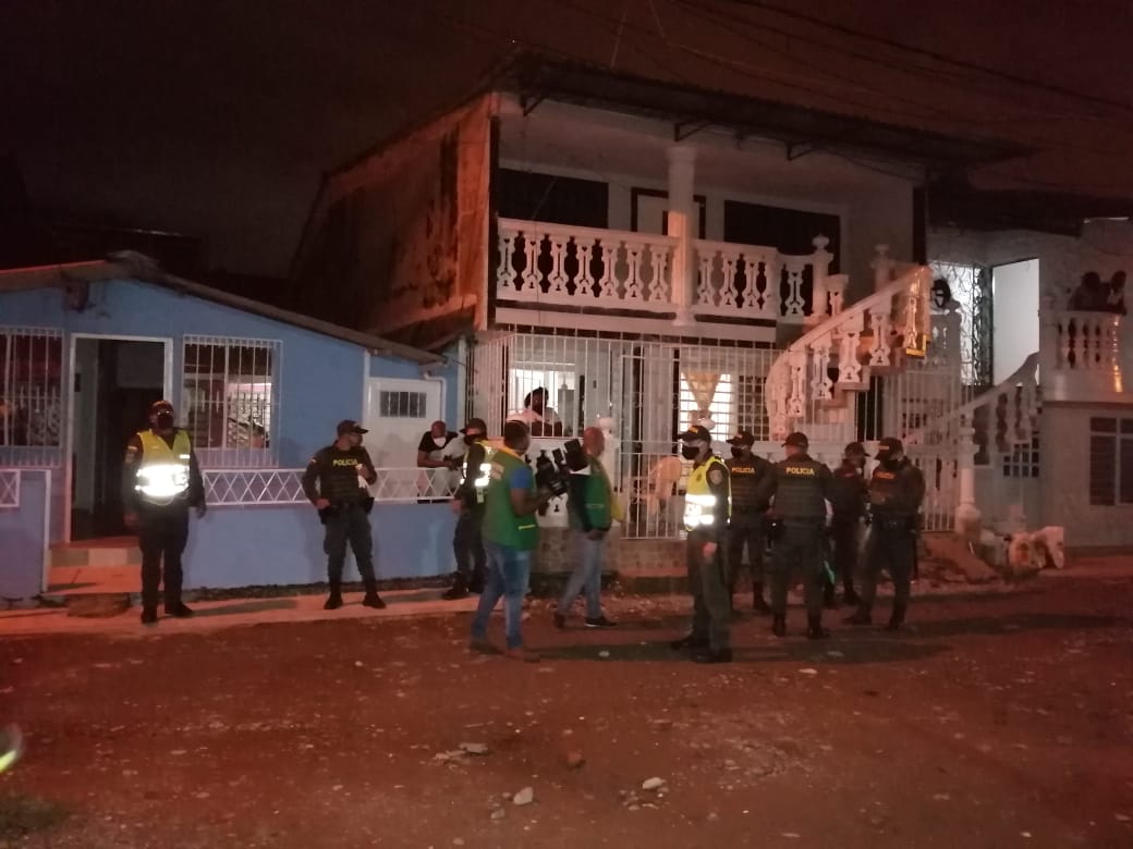 La Alcaldía Distrital de Buenaventura y Policía realizaron brigadas nocturnas para hacer cumplir el aislamiento preventivo durante el fin de semana