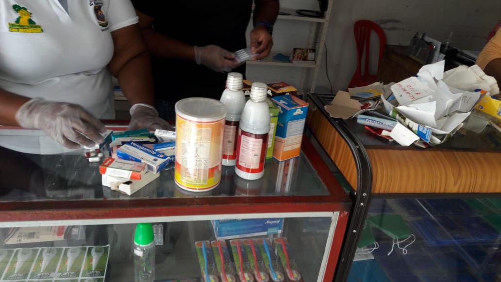 Decomisan medicamentos vencidos en cuatro droguerías de Buenaventura