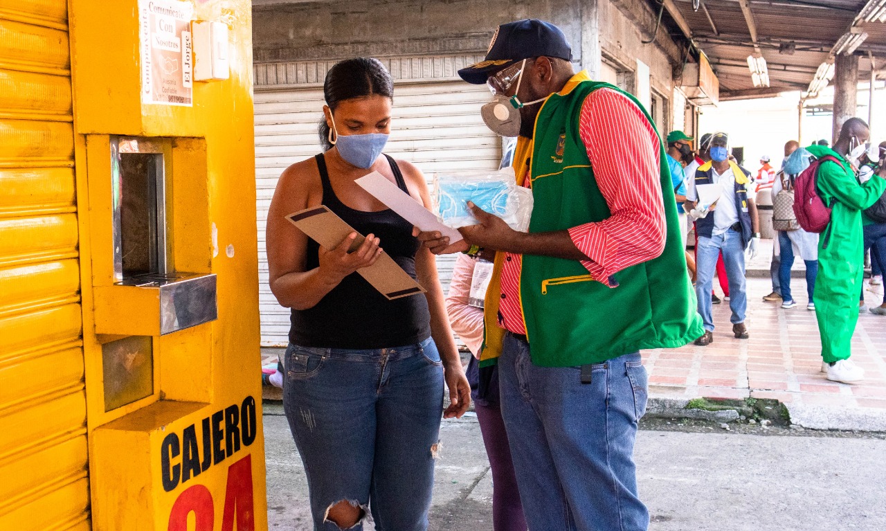 La Alcaldía Distrital de Buenaventura continúa realizando cercos epidemiológicos en las calles
