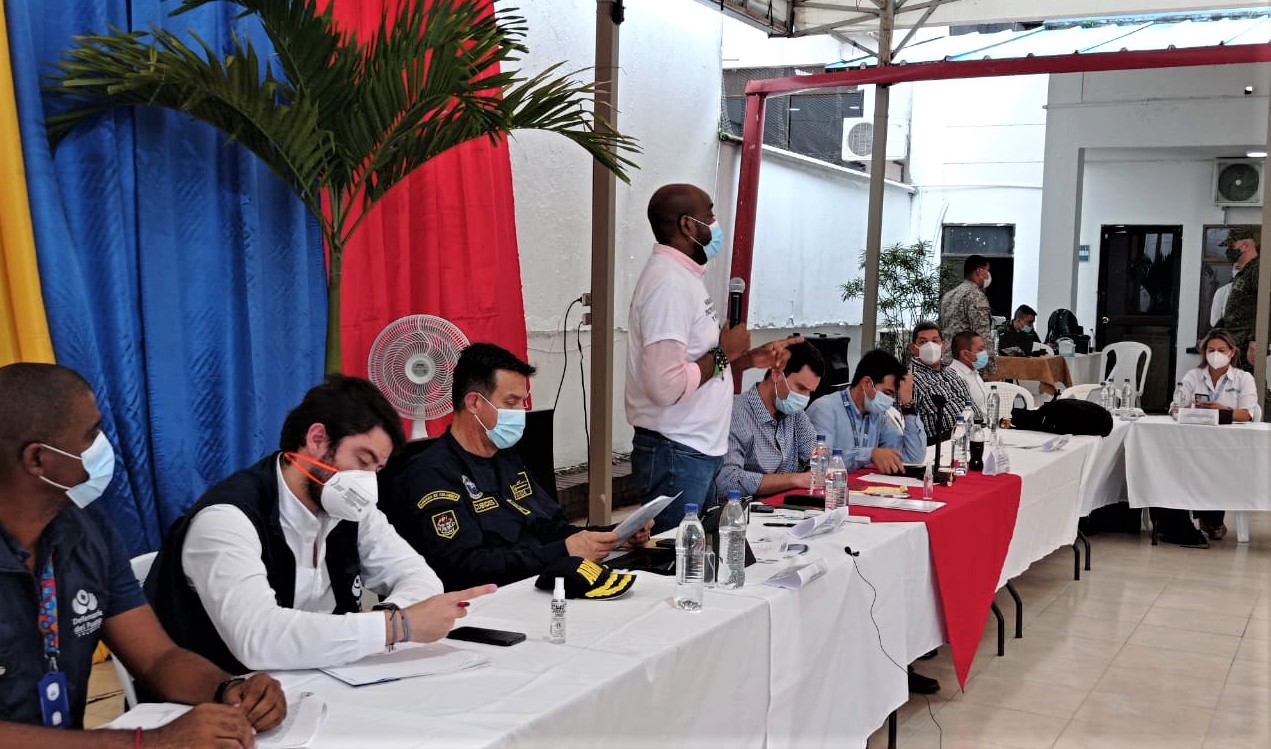 La crisis de seguridad se debe superar, pero no solo con el silenciamiento de los fusiles, se debe ir más allá, afirma el alcalde Distrital de Buenaventura, Víctor Vidal