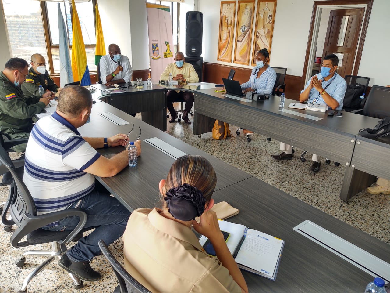 El alcalde Distrital, Víctor Vidal, lideró Consejo Extraordinario de Seguridad en Buenaventura