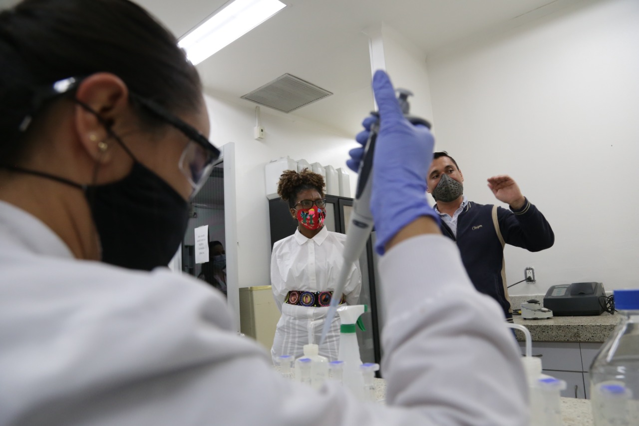 223 beneficiarios de maestría y doctorado, dentro y fuera del país, recibieron condonación del 100 % de los créditos educativos financiados por Minciencias