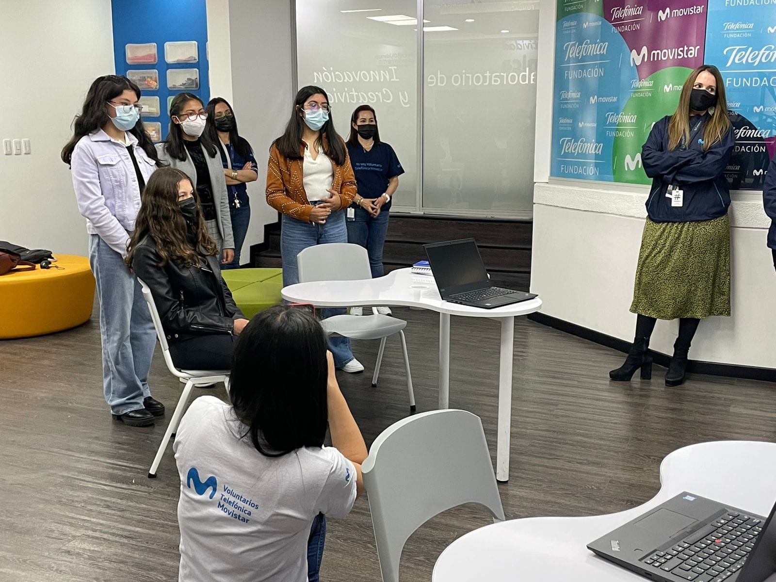 El Día Internacional del Voluntario Telefónica Movistar, beneficio a 1.600 colombianos