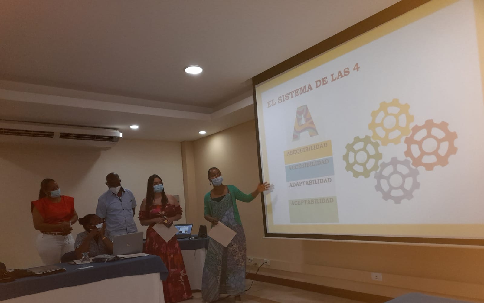 Sigue la construcción de la Ruta de Acceso, Bienestar y Permanencia por parte de la Secretaría de Educación de Buenaventura