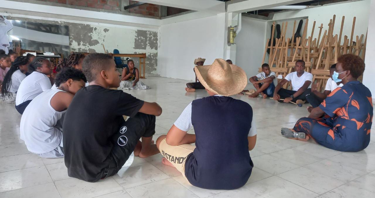 Niños, adolescentes, jóvenes y adultos de Buenaventura son formados en diferentes expresiones culturales