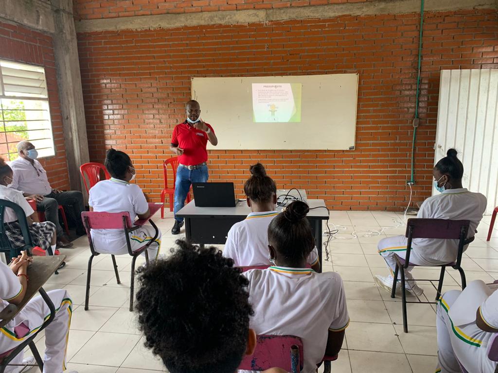 Proyectos Ambientales Escolares son prioridad para el Gobierno distrital