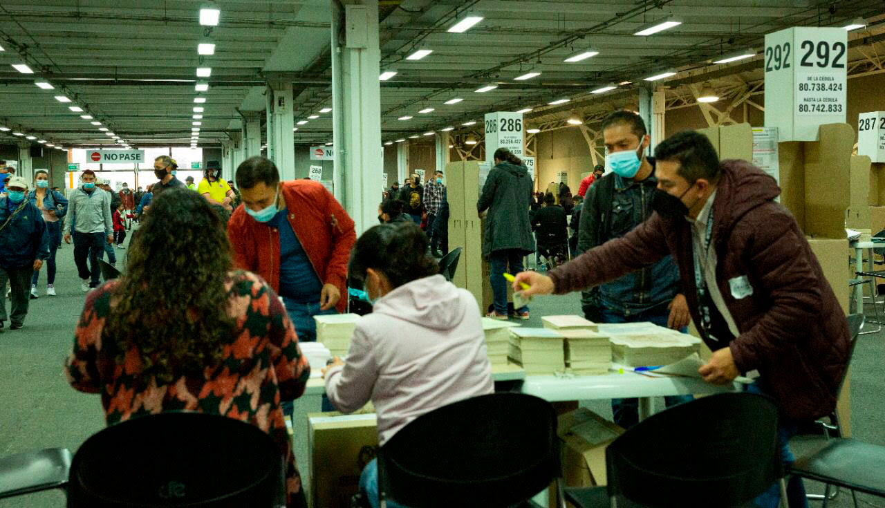 La Registraduría Nacional establece el calendario electoral para la segunda vuelta presidencial