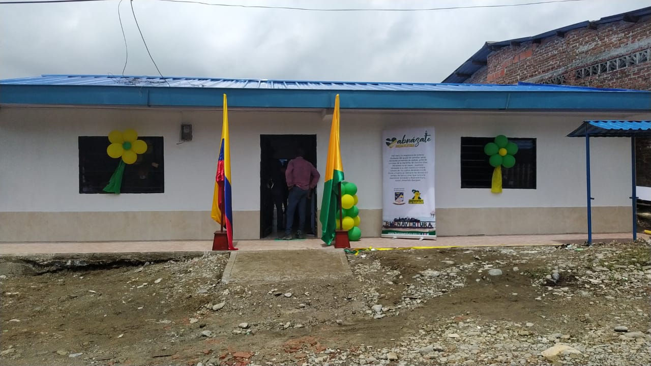 Se entregó la remodelada Caseta Comunal del barrio El Triunfo en Buenaventura