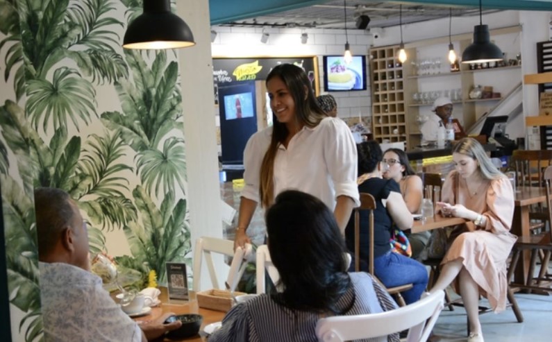 &lsquo;Saludando&rsquo;, el restaurante que evoluciona en su servicio con &lsquo;Activatur&rsquo;
