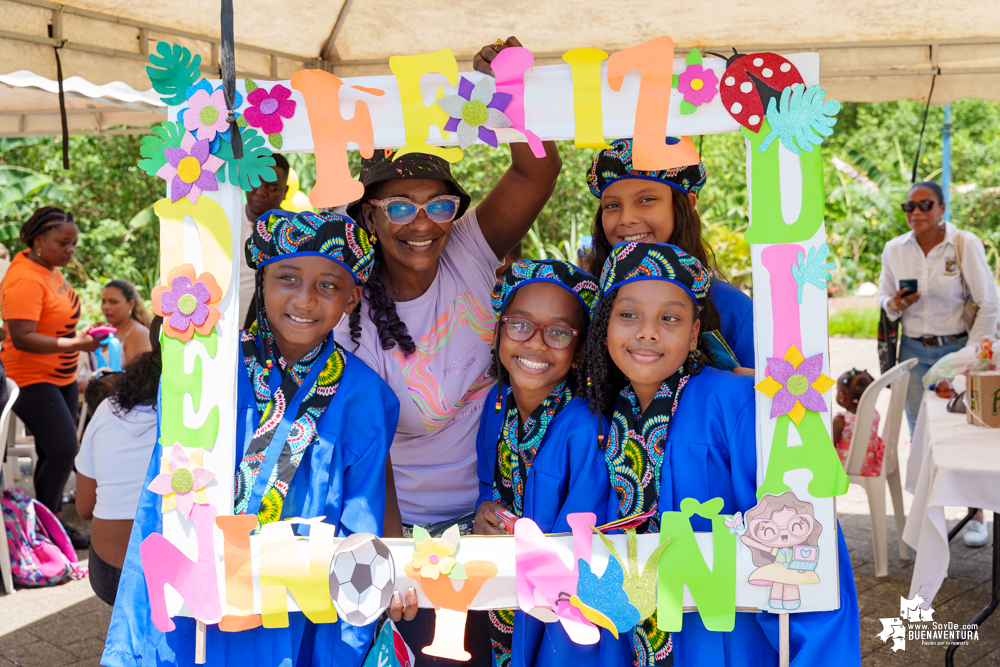 La Administración Distrital de Buenaventura celebró el Día los Ni&ntilde;os y Ni&ntilde;as a través del despacho de la Gestora Social, Edith Obando