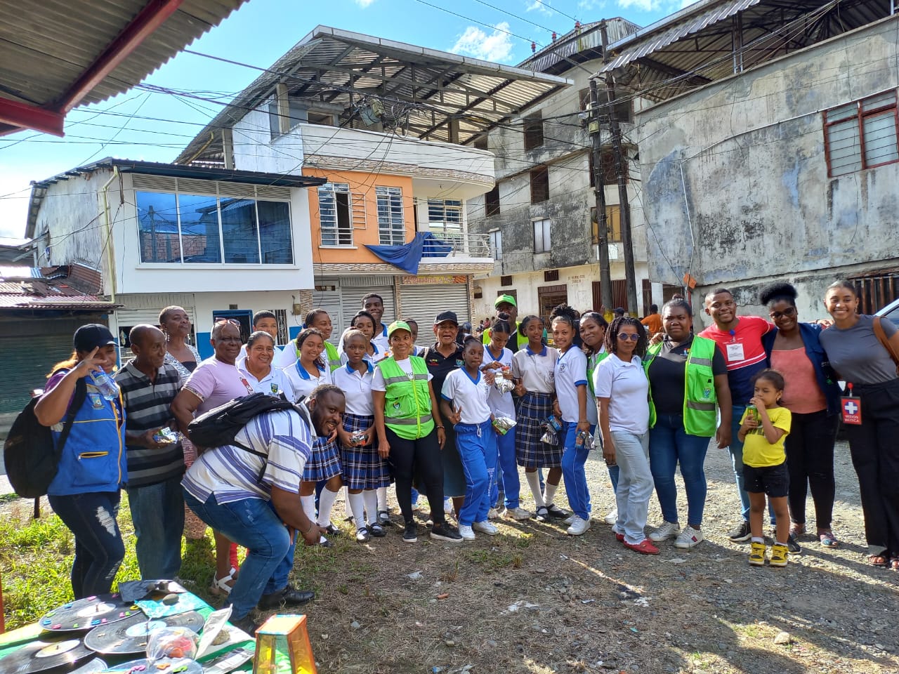 El Plan Piloto Ambiental liderado por la comunidad, transforma y mejora la calidad de vida en el barrio La Playita de Buenaventura