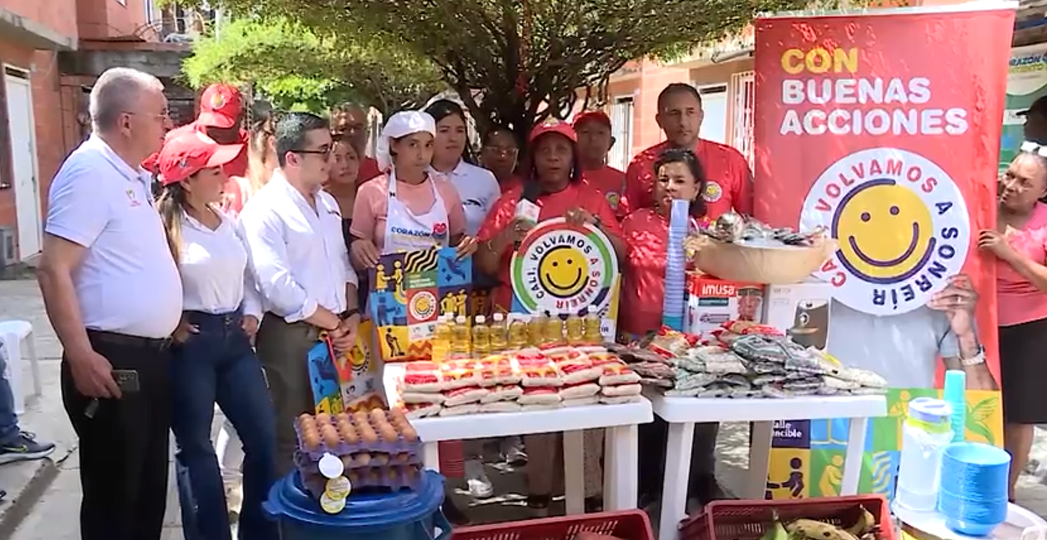 &lsquo;Cali, Volvamos a Sonreír&rsquo; llenó de alegría y esperanza a más de 200 cale&ntilde;os vulnerables de dos comedores comunitarios