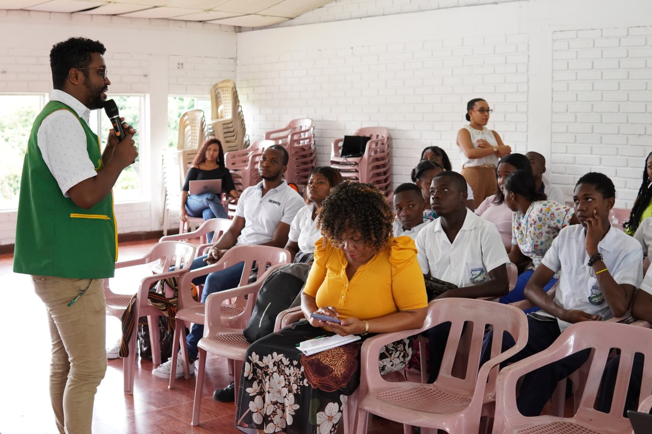 Jóvenes de Buenaventura  participaron de la construcción del Presupuesto Participativo 2024