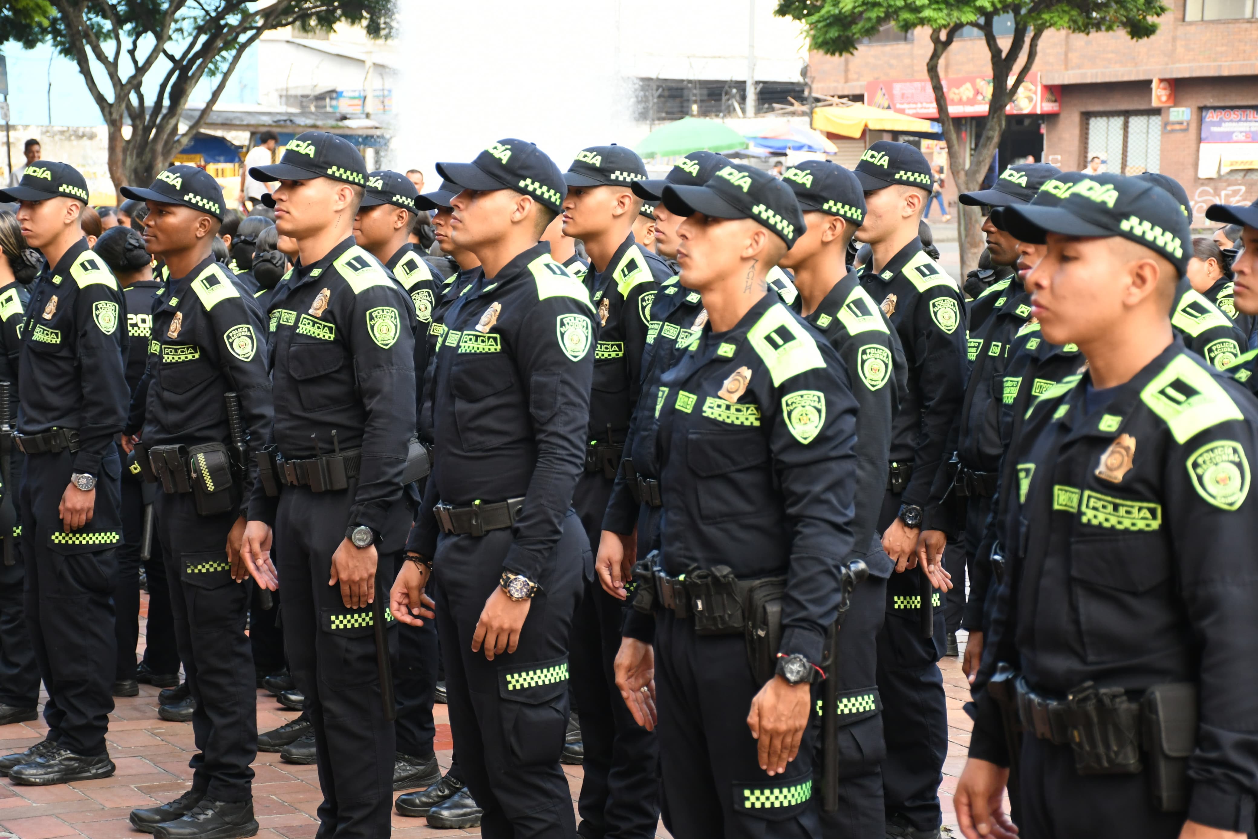 Vallecaucanos reciben con esperanza la llegada de 500 policías para Cali y el Valle del Cauca