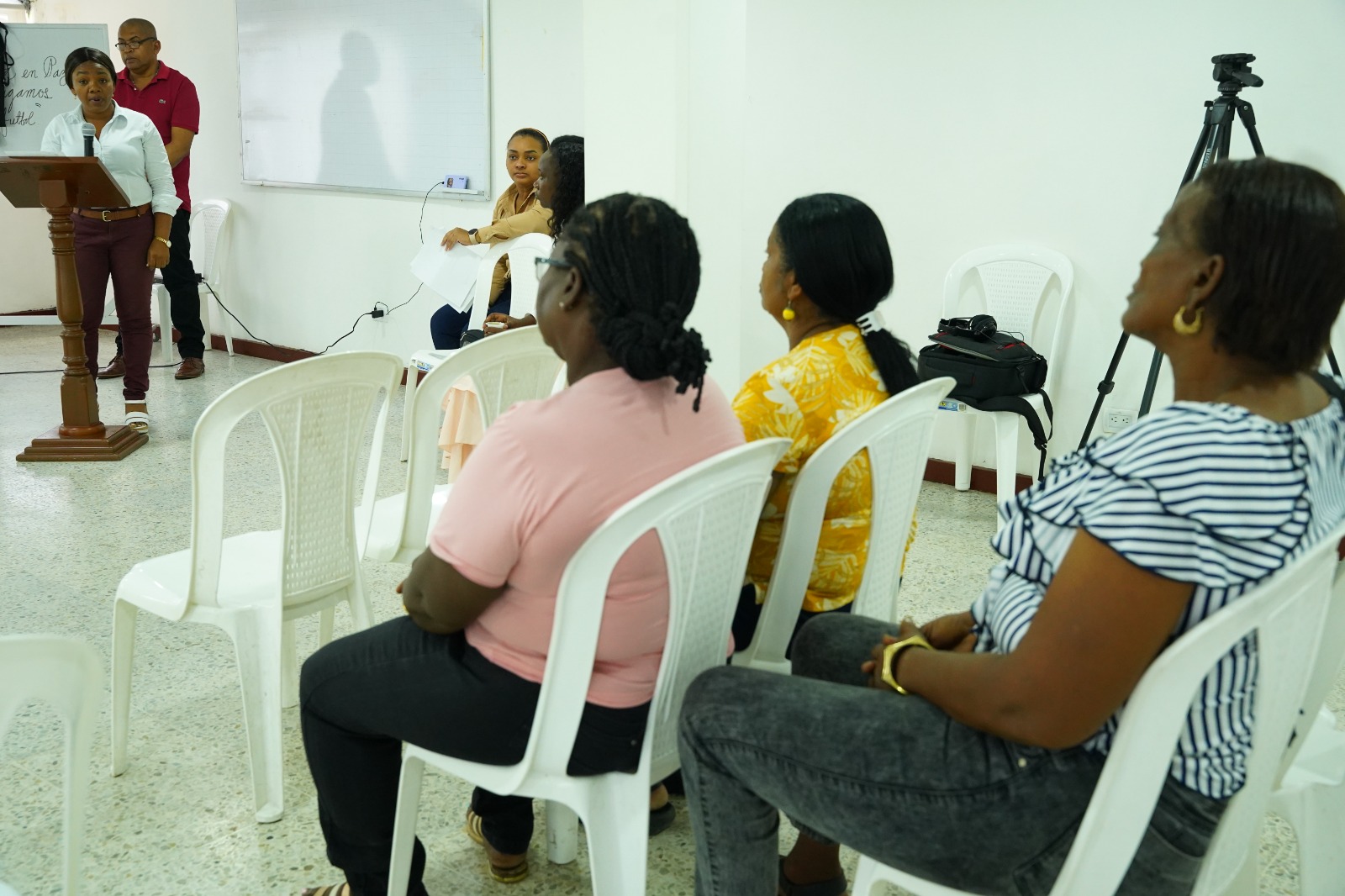 La Secretaría de Etnoeducación de Buenaventura realizó Encuentro de Prepensionados con docentes y Administrativos de la entidad